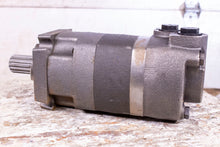 Load image into Gallery viewer, Eaton Char-Lynn 109-1120-006 Hydraulic Motor