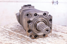 Load image into Gallery viewer, Eaton Char-Lynn 109-1120-006 Hydraulic Motor