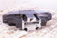 Load image into Gallery viewer, Daikin KSO-602-4CA-30-EN 36 3015 Hydraulic Solenoid Valve