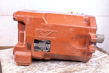 Load image into Gallery viewer, Linde HMF105-02 2506 13805-H2X294Z04260 0141152.0 Hydraulic Motor