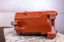 Load image into Gallery viewer, Linde HMF105-02 2506 13805-H2X294Z04260 0141152.0 Hydraulic Motor
