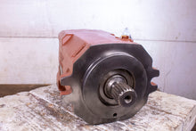 Load image into Gallery viewer, Linde HMF105-02 2506 13805-H2X294Z04260 0141152.0 Hydraulic Motor