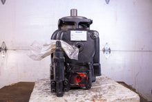 Load image into Gallery viewer, Vickers PVH74C-RF-1S-10-C25-31 Piston Pump
