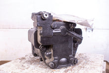 Load image into Gallery viewer, Vickers PVH74C-RF-1S-10-C25-31 Piston Pump