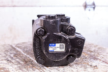 Load image into Gallery viewer, Eaton Char-Lynn 109-1105-006 Hydraulic Motor Reman