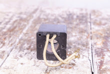 Load image into Gallery viewer, Vickers B 02-111652 Coil