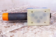 Load image into Gallery viewer, Rexroth ZDR 10 DP2-54/75YM/12 00513528 Hydraulic Valve