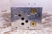 Load image into Gallery viewer, Daman 0822 AD05P013S/C Valve Manifold