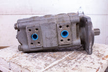 Load image into Gallery viewer, Commercial Intertech 312-9320-502 2748-760 Hydraulic Pump