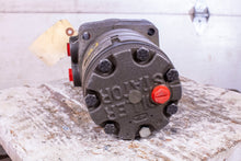 Load image into Gallery viewer, White Roller Stator FD00181818 Flow Divider