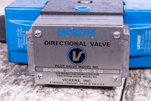 Load image into Gallery viewer, Vickers 02-119752 Directional Control Valve DG4S4W-016C-B-60
