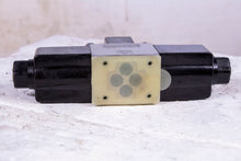 Load image into Gallery viewer, Toyooki HD3-3W-BGA-025AY-WYA3 Hydraulic Valve