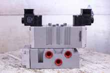 Load image into Gallery viewer, Parker H22WXBBL53C Solenoid Valve