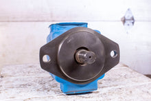 Load image into Gallery viewer, Eaton 25V21A 1A22R 02-137117-1 Hydraulic Vane Pump