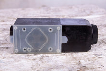 Load image into Gallery viewer, Eaton Vickers DG4V-3-2A-M-U-B6-60 859159 Hydraulic Valve