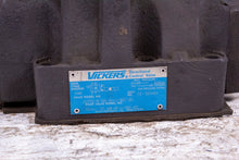 Load image into Gallery viewer, Eaton Vickers 02-321464 DG5S-8-6B-M-U-B5-30 Directional Valve
