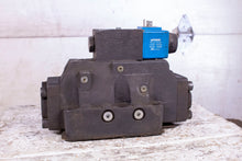 Load image into Gallery viewer, Eaton Vickers 02-321464 DG5S-8-6B-M-U-B5-30 Directional Valve