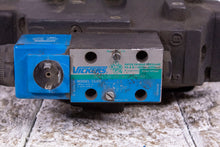 Load image into Gallery viewer, Eaton Vickers 02-321464 DG5S-8-6B-M-U-B5-30 Directional Valve