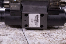 Load image into Gallery viewer, HYVAIR MODEL D08SDC-3A-115A-35 D03-FC1-AB-MO Hydraulic Valve