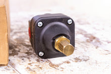 Load image into Gallery viewer, NORGREN 11-018-101 Regulator