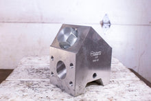 Load image into Gallery viewer, Sun Hydraulics ZLR 0H62-A2 CXJA XEN Manifold and Valve