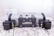 Load image into Gallery viewer, Parker H32WXBBL53D Solenoid Valve