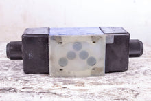 Load image into Gallery viewer, Rexroth R900561079 Solenoid Valve