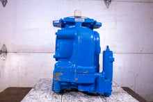 Load image into Gallery viewer, Vickers PVH740IC-RF-25-10-C25-31 Hydraulic Pump