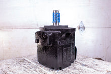 Load image into Gallery viewer, Veljan T6CMB101R00C1 Hydraulic Pump