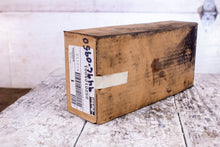 Load image into Gallery viewer, Parker SS20105001 Solenoid Valve