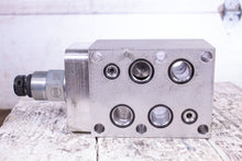 Load image into Gallery viewer, Sun 1B0 0158-A2 FXFA KAV Hydraulic Valve and Manifold