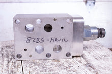 Load image into Gallery viewer, Sun 1B0 0158-A2 FXFA KAV Hydraulic Valve and Manifold