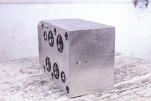 Load image into Gallery viewer, Sun 1B0 0158-A2 FXFA KAV Hydraulic Valve and Manifold