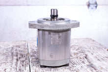 Load image into Gallery viewer, Rexroth 9610290028 Hydraulic Gear Pump
