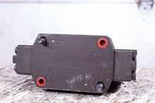 Load image into Gallery viewer, FluiDyne WFDG5S4042CMUB560 Hydraulic Valve