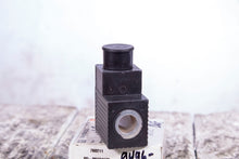 Load image into Gallery viewer, Sun Hydraulics 760211 Solenoid Coil