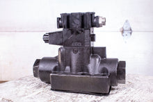 Load image into Gallery viewer, Parker D61VW1B456VY 70 Hydraulic Valve