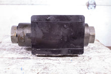 Load image into Gallery viewer, Parker D61VW1B456VY 70 Hydraulic Valve