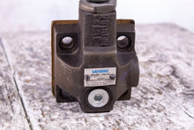 Load image into Gallery viewer, Vickers 591658 F3 CGR 02 CK30 Relief Valve