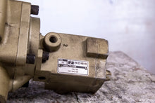 Load image into Gallery viewer, Ross 2773B7001 Solenoid Valve