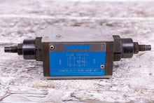 Load image into Gallery viewer, EATON Vickers DGMFN-3-Y-A2W-B2W-41 Hydraulic Flow Control Valve