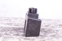 Load image into Gallery viewer, Rexroth R900019816 Solenoid Coil