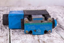 Load image into Gallery viewer, Vickers DG4V-3S-2A-M-FTWL-B5-60 Solenoid Valve