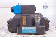 Load image into Gallery viewer, Vickers DG5S-8-2A-M-FU-B5-30 02-126467 Hydraulic Valve