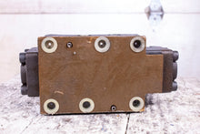 Load image into Gallery viewer, Vickers DG5S-8-2A-M-FU-B5-30 02-126467 Hydraulic Valve