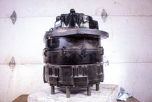 Load image into Gallery viewer, Poclain MS18-0-D2A-A18-7221-5000 Hydraulic Motor
