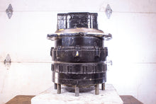 Load image into Gallery viewer, Poclain MW14-4222-3G70-7721-5000 Hydraulic Motor