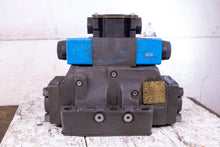 Load image into Gallery viewer, Vickers DG5S-8-3C-E-T-M-FW-B5 1017744 Hydraulic Valve
