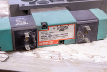 Load image into Gallery viewer, Numatics 082SS4252000030 Solenoid Valve