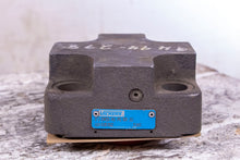 Load image into Gallery viewer, Vickers 02-325392 Valve F3 CVCS 40 PC S2 10